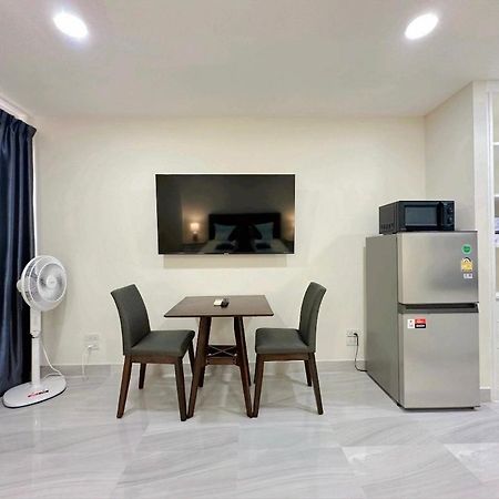 Studio Apartment Diana Estate Condominium Патая Екстериор снимка