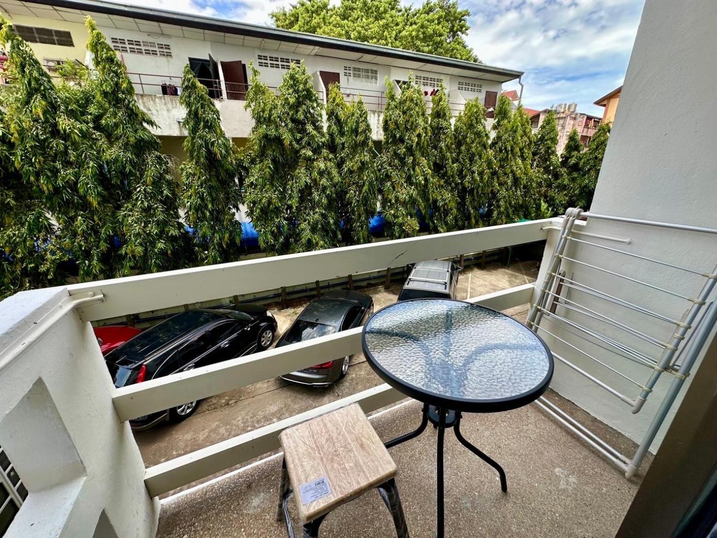 Studio Apartment Diana Estate Condominium Патая Екстериор снимка
